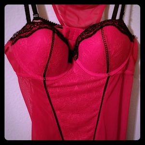 Sexy red & black lingerie w/thong